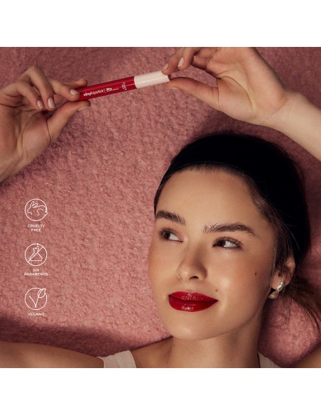 LABIALES  CHER DIECIOCHO VINYL LIPSTICK 2  