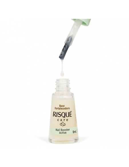 ESMALTE RISQUE BASE FORTALECEDORA 002
